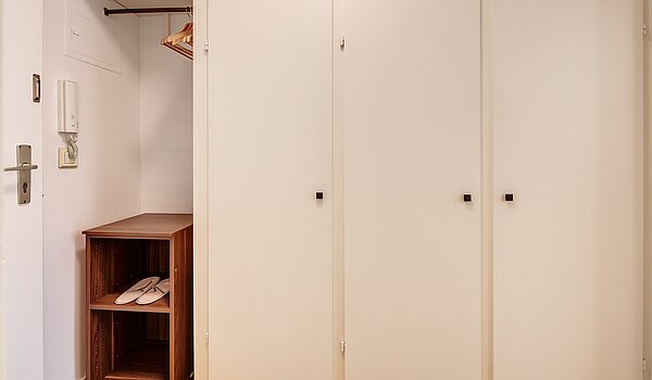플랫 와 함께 1 방 | München-Schwabing | 70475 | ... mit Garderobe