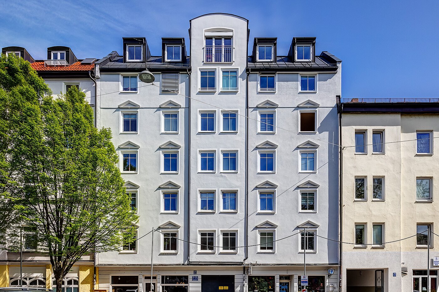 Flad med 2.5 Værelser | München-Isarvorstadt | 70121 | Ansicht von der Straße