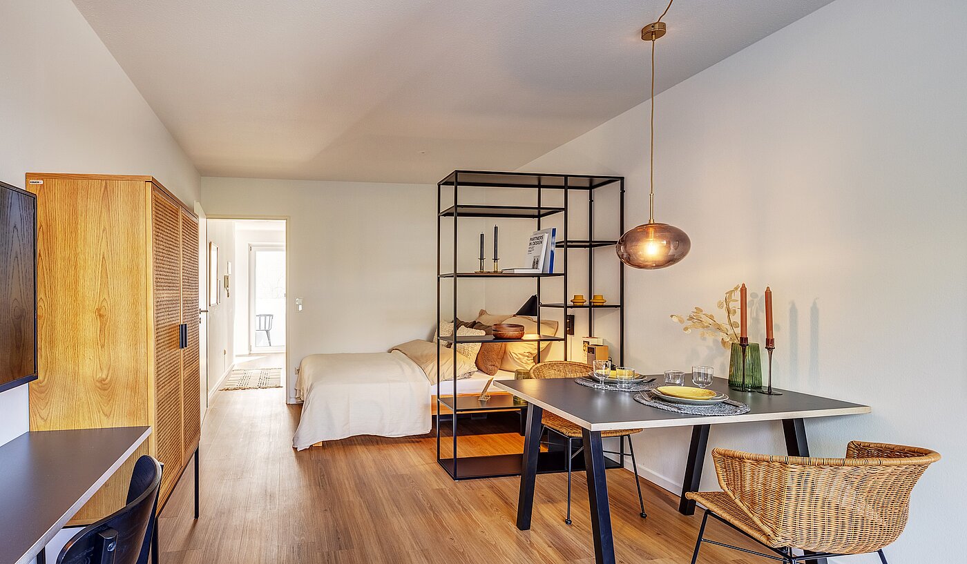 Düz ile 1 Oda | München-Maxvorstadt | 700022 | Großzügiger & stylischer Wohnbereich