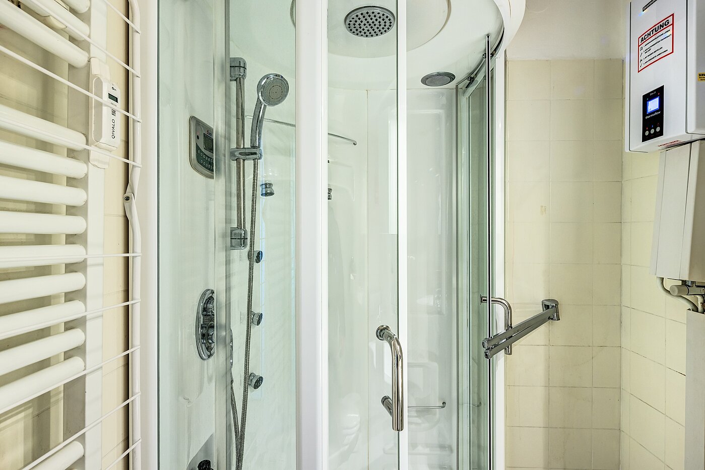 Mezzanin-gulv med 1 Værelse | München-Bogenhausen | 70301 | Dusche