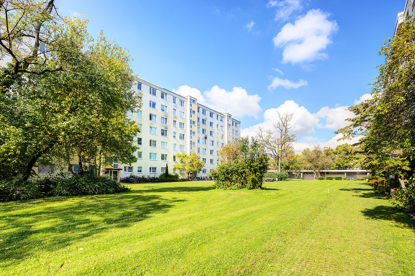 Ploché s 2 Pokoje | München-Bogenhausen | 70287 | Parkähnliches Grundstück...