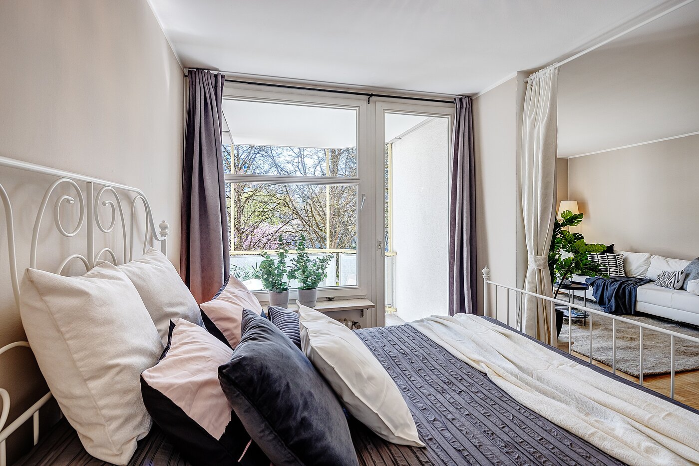 Επίπεδη με 1.5 Δωμάτια | München-Bogenhausen | 2203ML2 | ...und Zugang zum Balkon