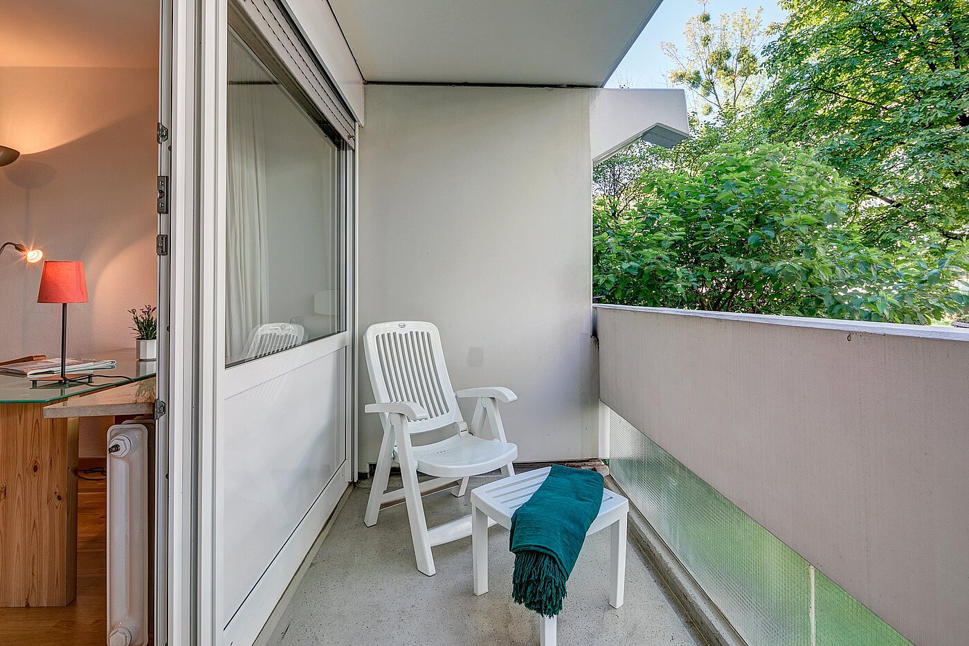 Medziposchodie s 1 Izba | München-Neuhausen | 1911ML10 | Großer Balkon