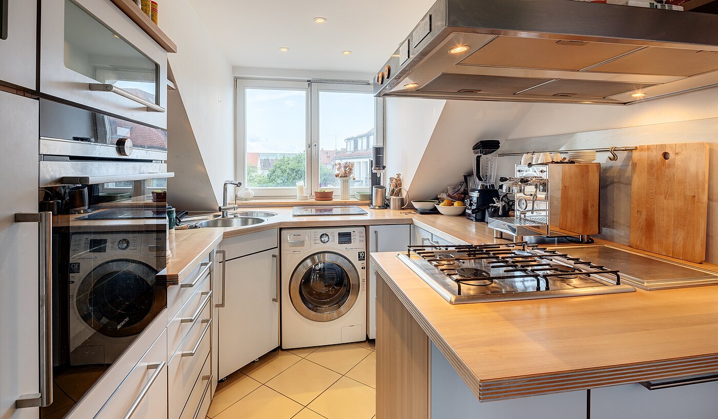 Düz ile 5 Odalar | München-Neuhausen | 70140 | Separate Küche