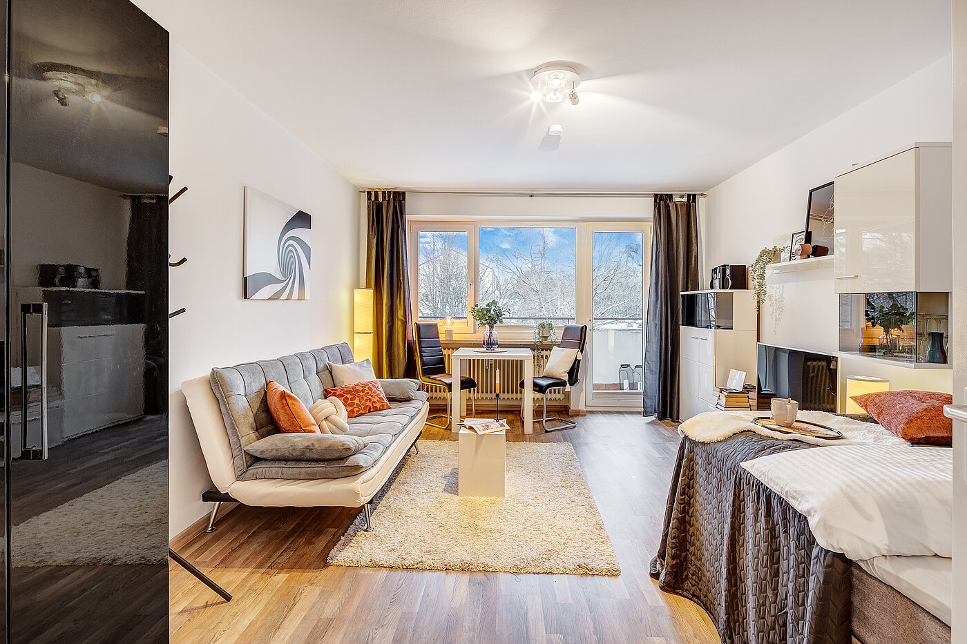 Płaski z 1 Pokój | München-Fürstenried | 2301ML5 | ...und Zugang zum Balkon