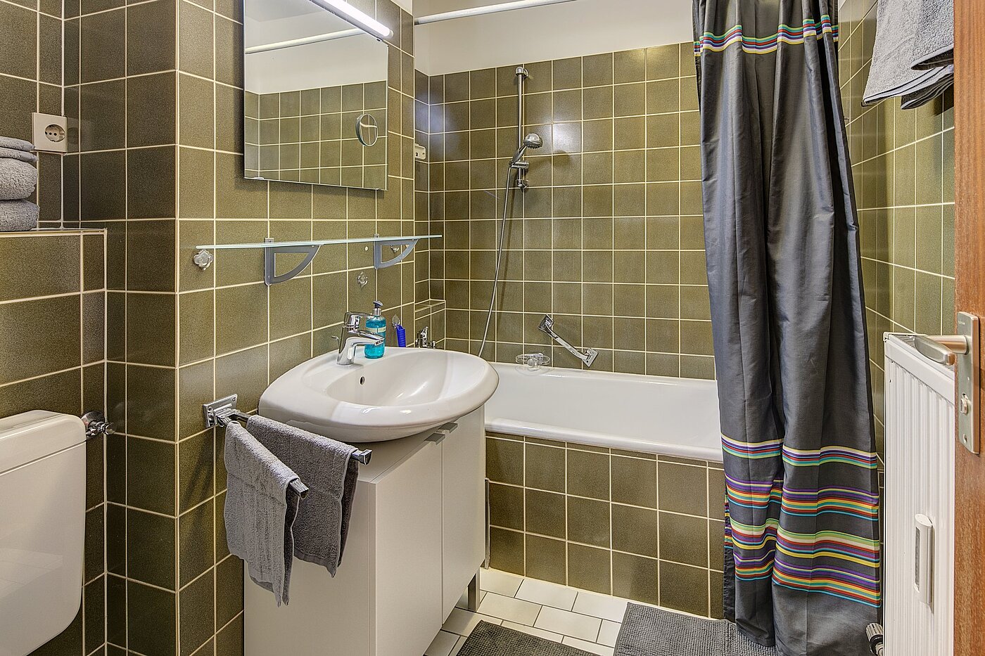 Плосък с 1 Стая | München-Nymphenburg | 1904ML3 | Bad mit Badewanne