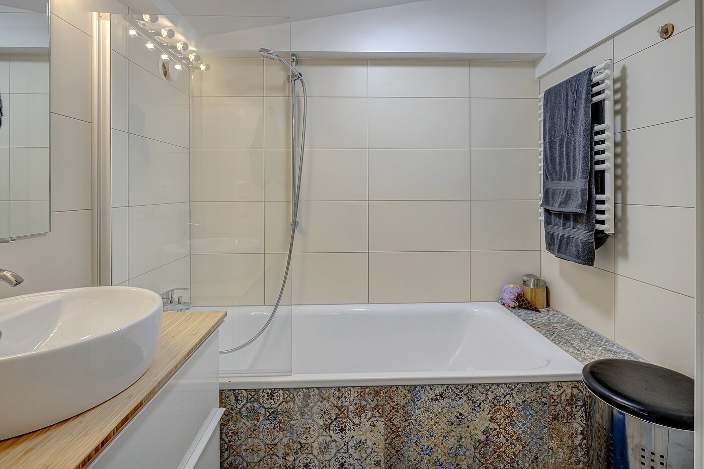 Tetőtéri lakás a  címen 4.5 Szobák | München-Ludwigsvorstadt | 70461 | Bad