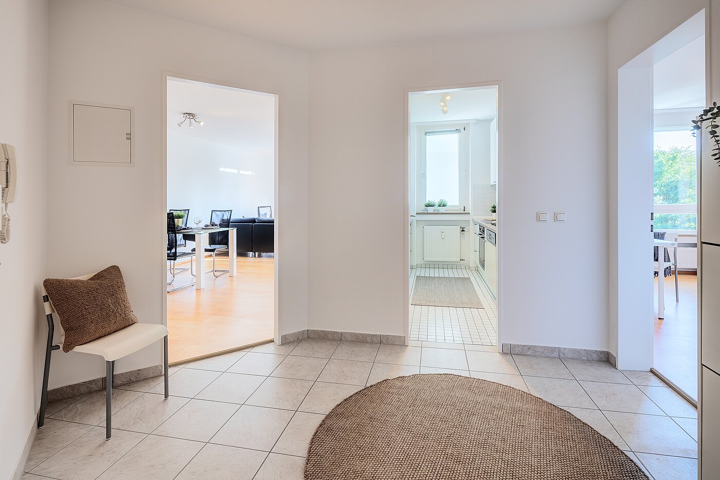 Platt med 3 Rum | München-Oberföhring | 70246 | ...Zugang zu allen Zimmern