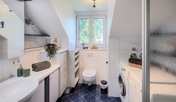 Мансардна квартира з 3 Кімнати | 70501 | Badezimmer mit