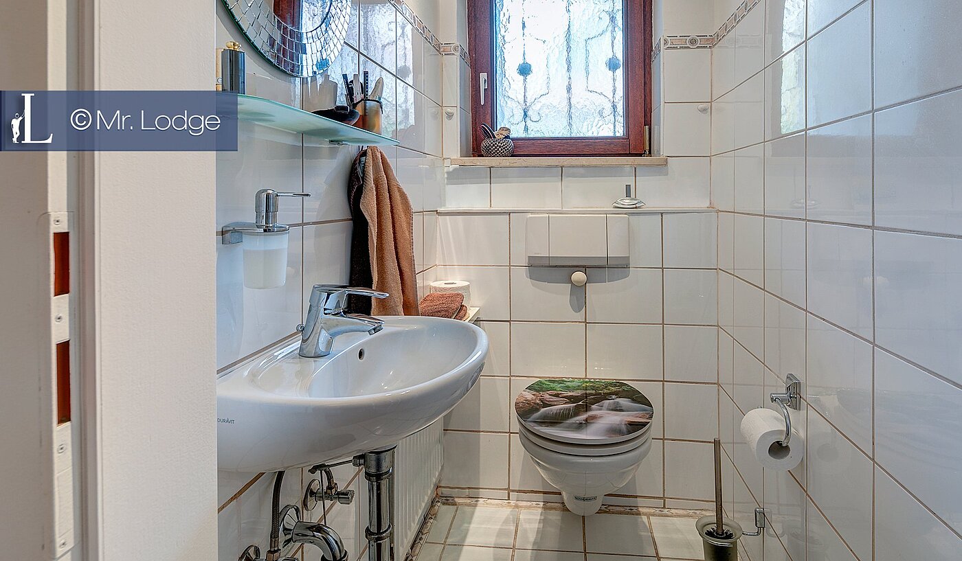 Yarı müstakil ev ile 7 Odalar | Gröbenzell | 1709ML6 | Gäste-WC