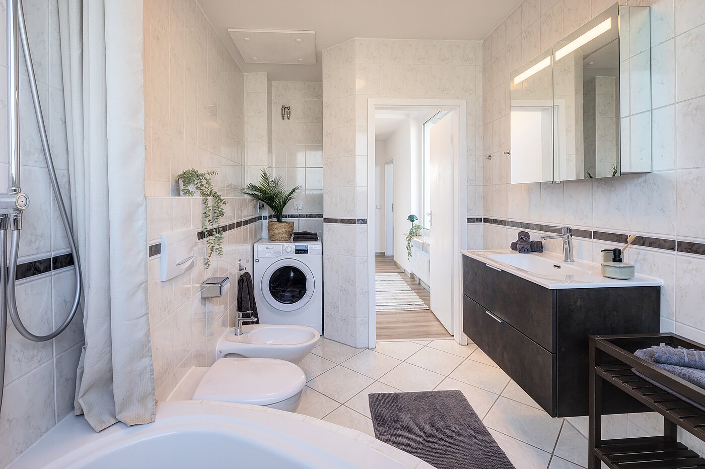 Terrassenwohnung med 3.5 Værelser | München-Berg am Laim | 70451 | inkl. Waschmaschinenanschluss