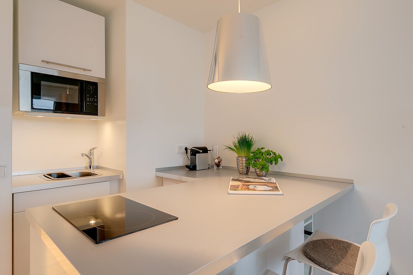 Płaski z 1 Pokój | München-Nymphenburg | 2102ML7 | Küchenzeile...