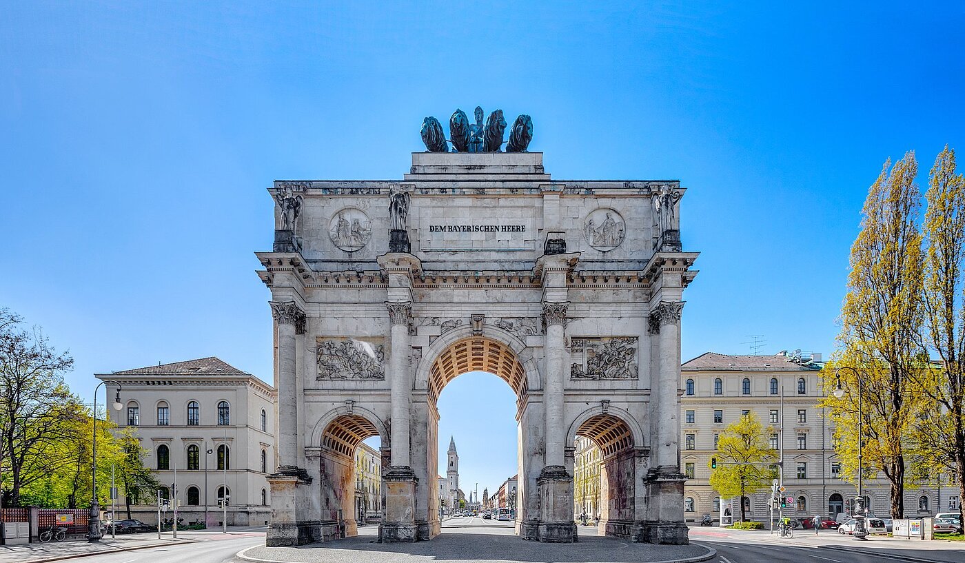Flad med 1 Værelse | München-Maxvorstadt | 70132 | ...Geschichte...