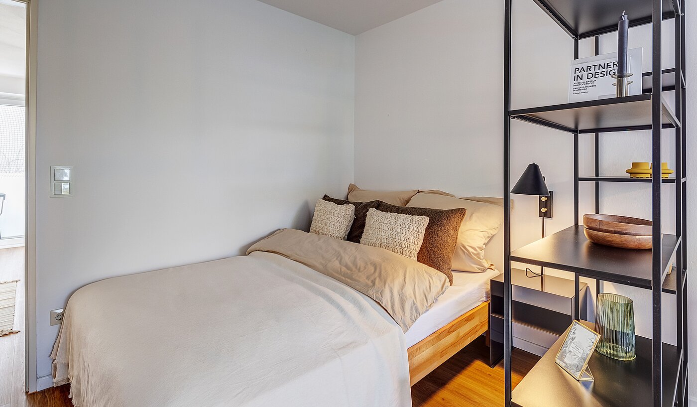 Düz ile 1 Oda | München-Maxvorstadt | 700022 | Schlafbereich mit Doppelbett