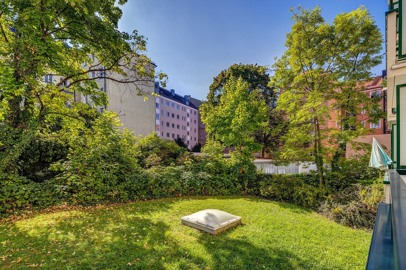 Düz ile 1 Oda | München-Schwabing | 2109ML5 | ...Blick in den Innenhof