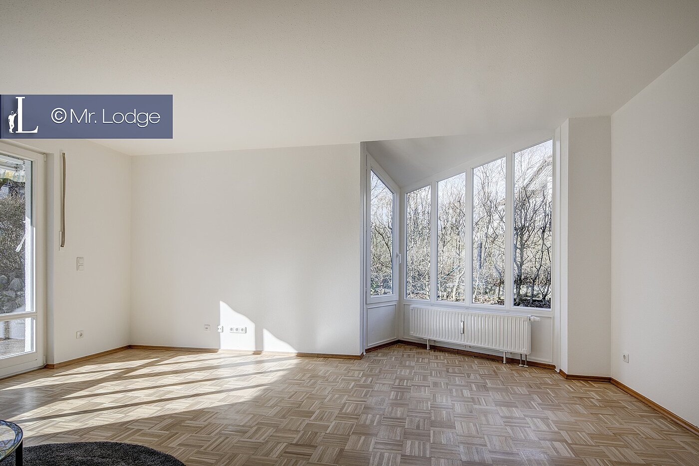 Плосък с 5 Стаи | 1702ML3 | Erker für Essecke