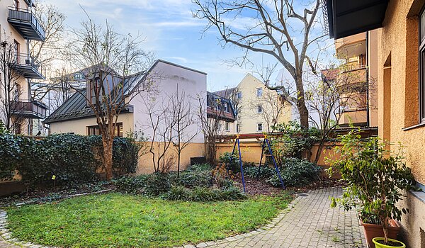 Lapos a  címen 2 Szobák | München-Isarvorstadt | 703031 | Innenhof