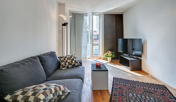 Plat cu 2 Camere | München-Neuhausen | 70440