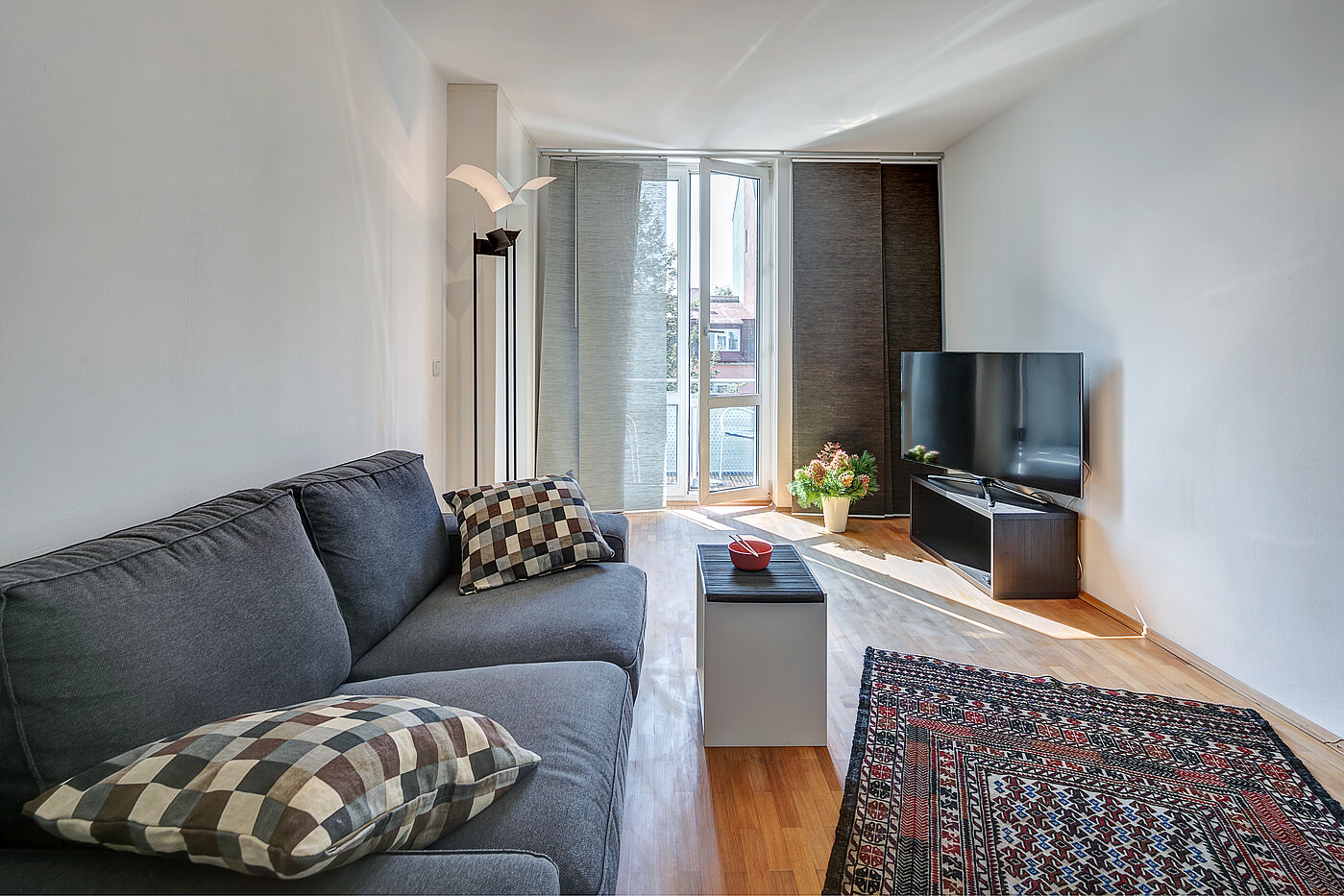 Lapos a  címen 2 Szobák | München-Neuhausen | 70440