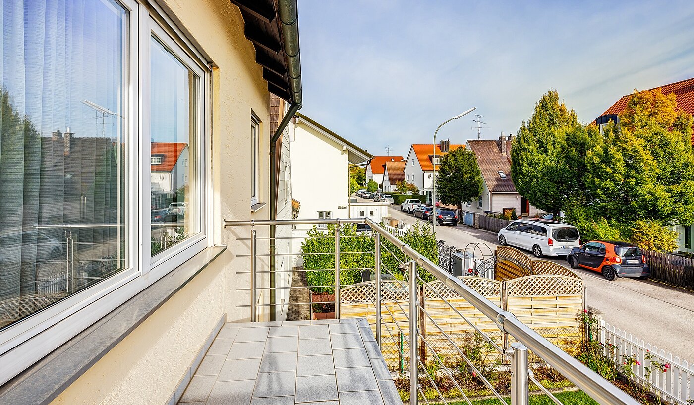 Müstakil ev ile 6 Odalar | Unterschleißheim | 2209ML7 | ...Süd-Balkon