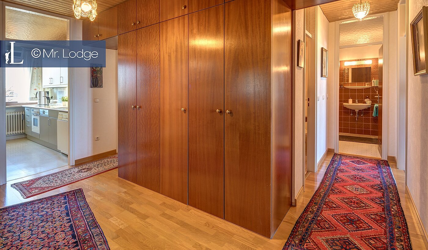 Attic Apartment with 5 room | Aschheim | 1710ML4 | ....mit Einbauschränken