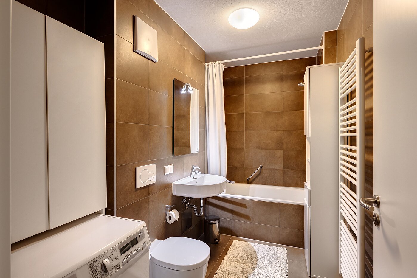 Byt na prízemí s 1.5 Izby | München-Sendling | 702632 | Bad mit Wanne...