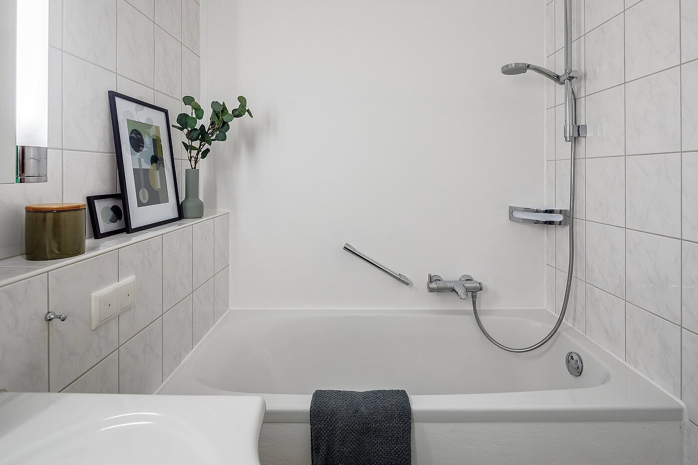 Flad med 3 Værelser | München-Harlaching | 1908ML6 | ... Badewanne