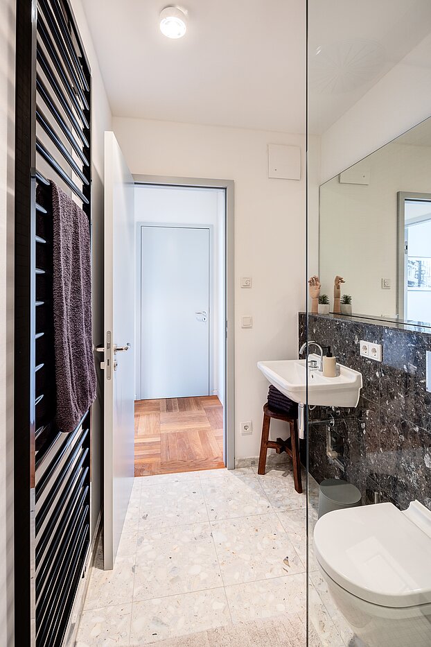 Ploché s 2 Izby | München-Schwabing | 70195 | ...modernem Design...