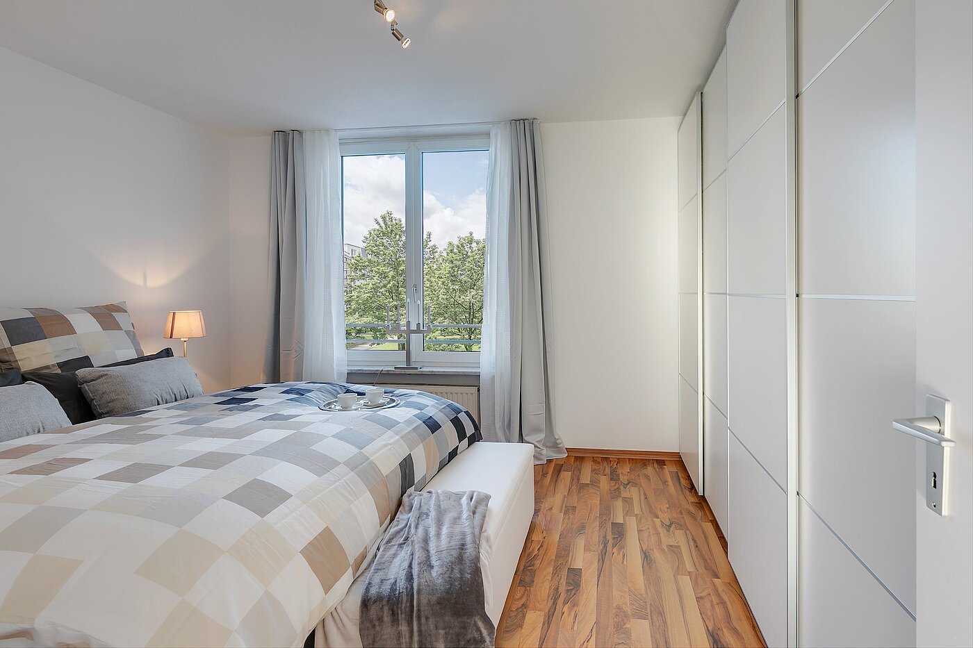 Flad med 2 Værelser | München-Oberföhring | 2007ML8 | Schlafzimmer