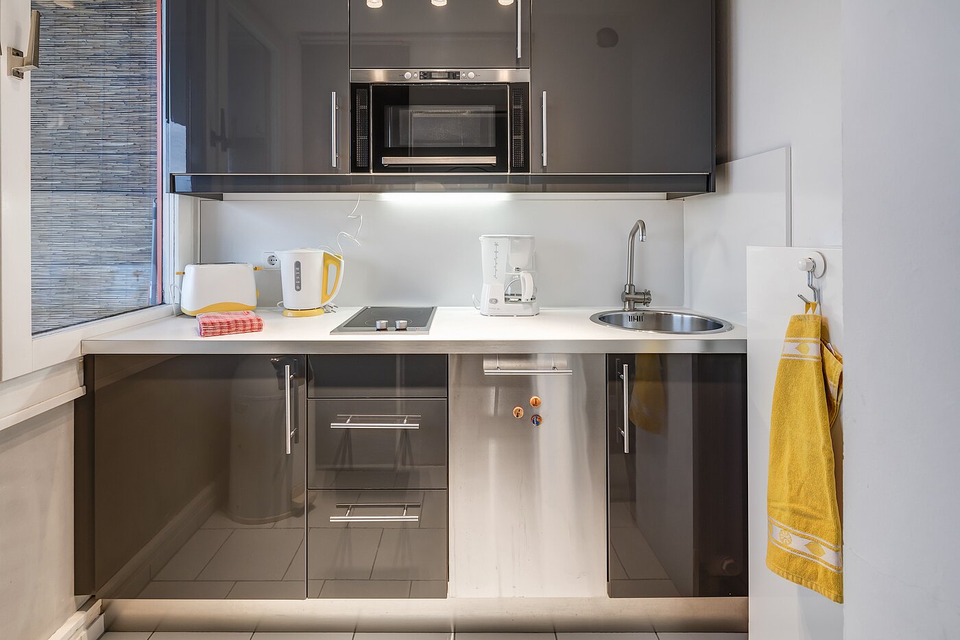 Ploché s 1 Pokoj | München-Laim | 70175 | Küche...