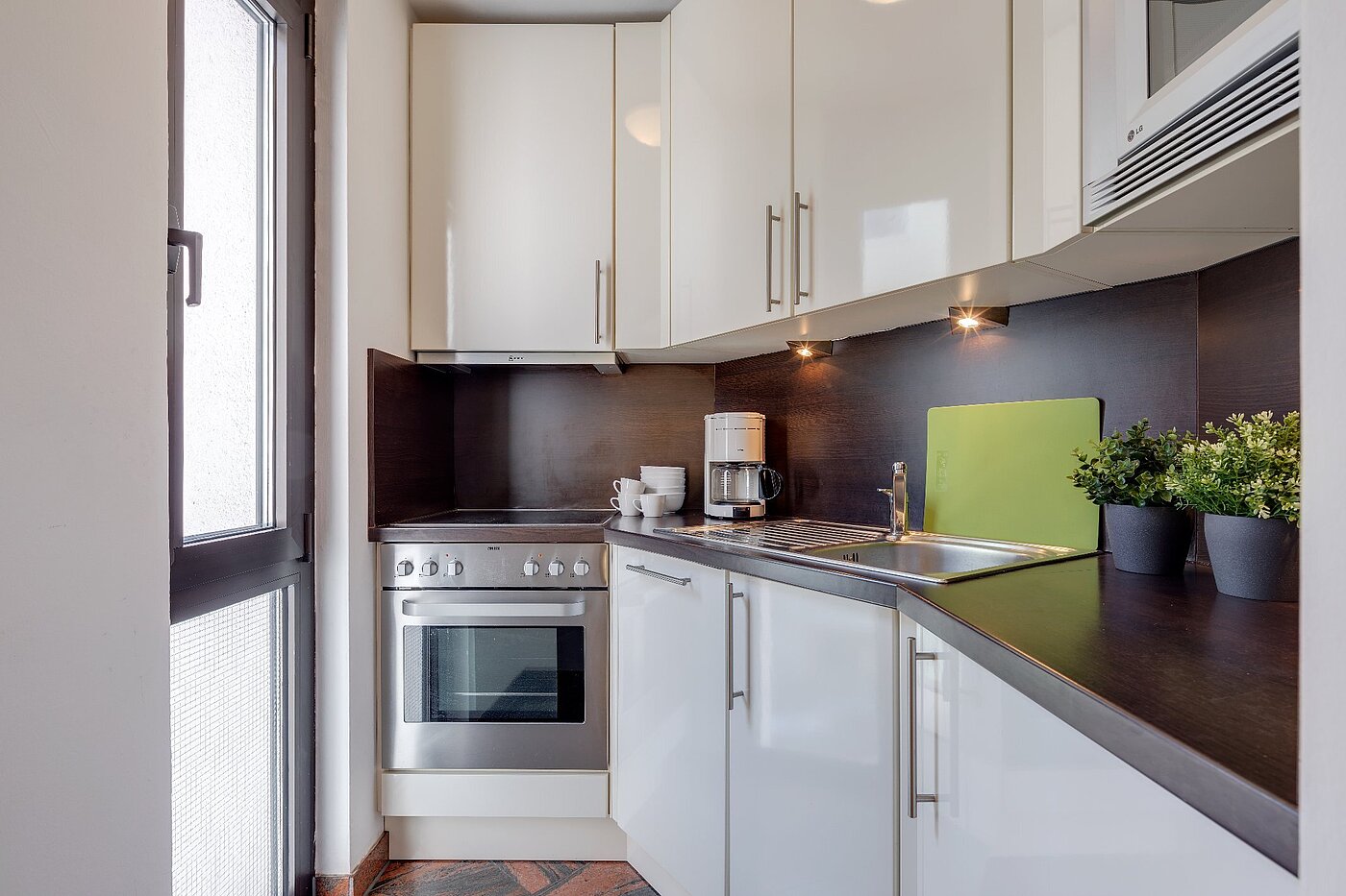 Düz ile 2 Odalar | München-Isarvorstadt | 1804ML1 | Moderne Küchenzeile