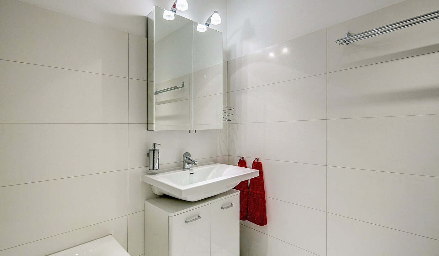 Плоский з 3.5 Кімнати | München-Laim | 1808ML1 | Klassisches Bad