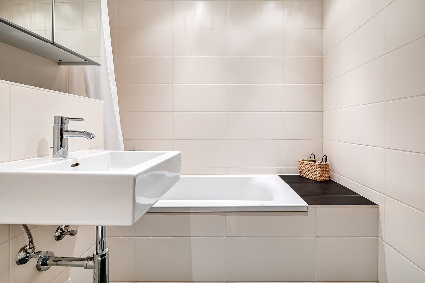 Плоский з 2 Кімнати | München-Obersendling | 701825 | ...mit Badewanne