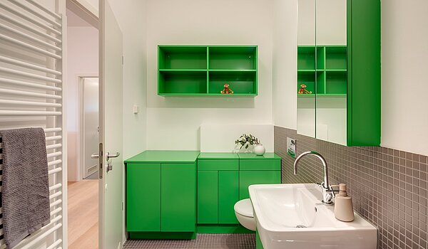 Tussenverdieping met 3 Kamers | München-Sendling | 2009ML8 | Modernes Wannenbad...