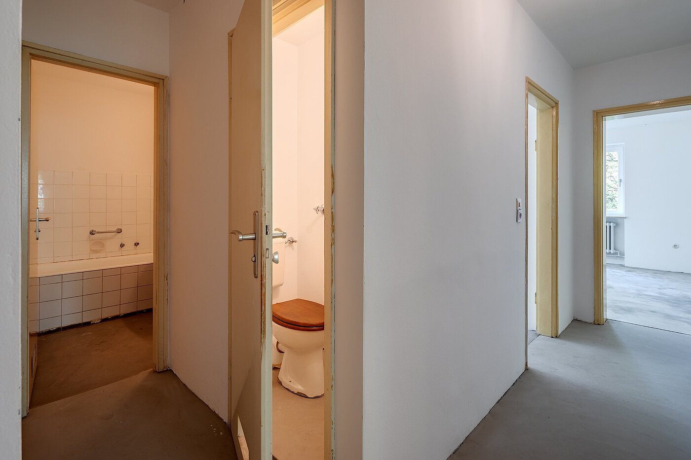 Επίπεδη με 4 Δωμάτια | München-Aubing | 1904ML4 | Bad und Gäste-WC