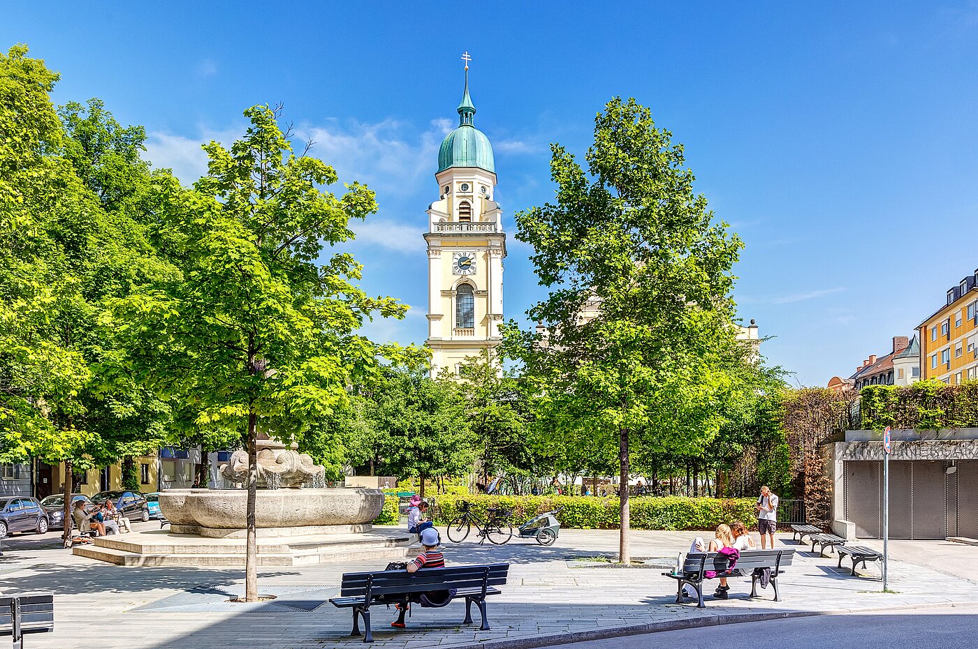 Flad med 1 Værelse | München-Schwabing | 70249 | In der Nähe