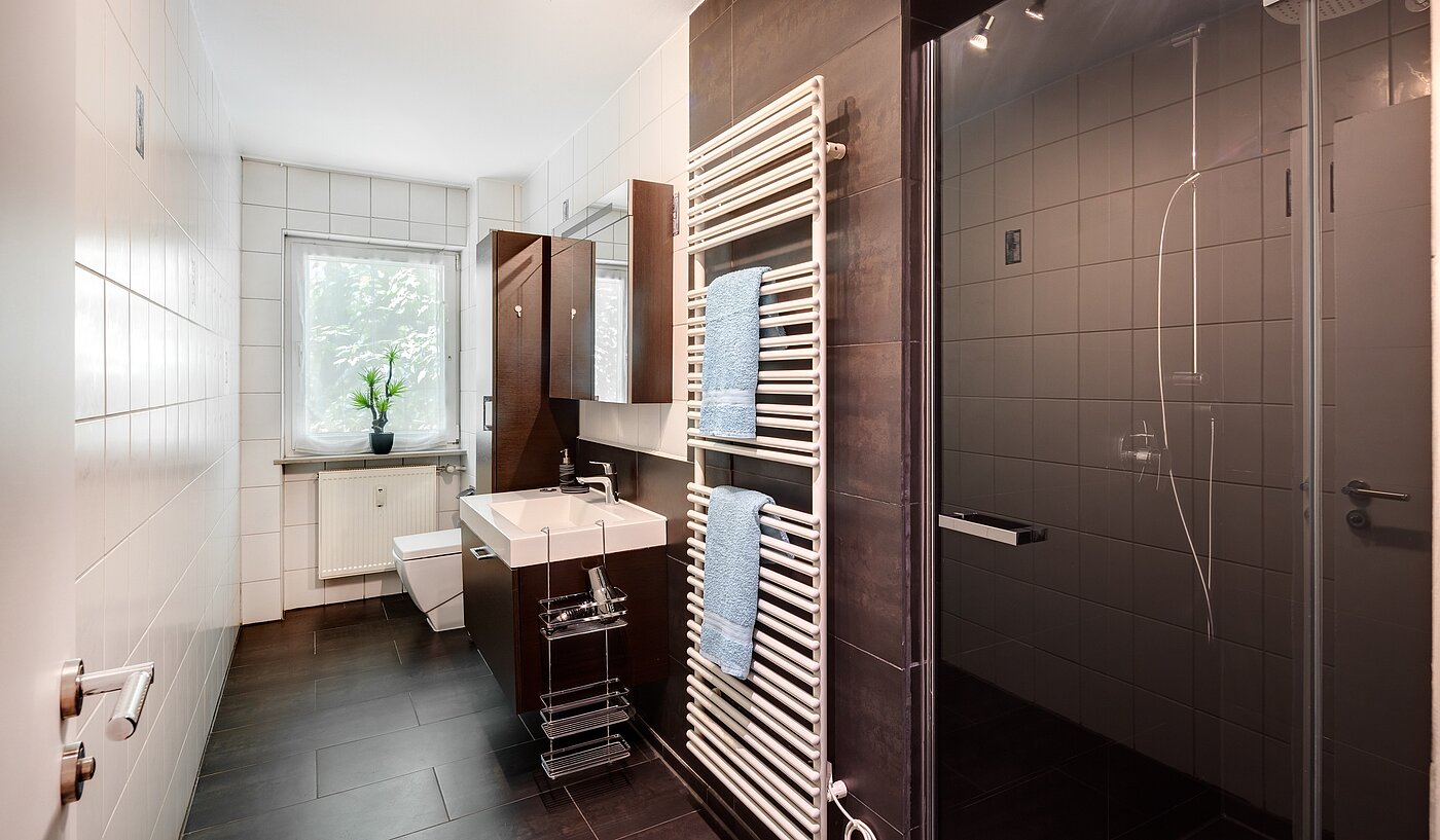 Plat cu 2.5 Camere | München-Maxvorstadt | 702031 | Tageslichtbad mit...