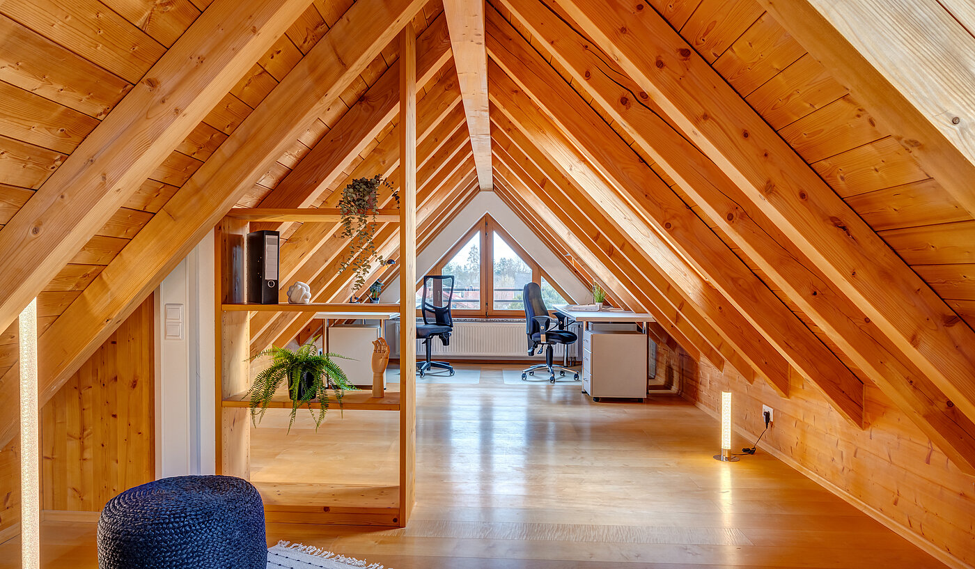 Mezonetový byt s 3.5 Izby | München-Trudering | 70391 | Spitzboden