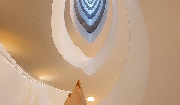 Plat met 3 Kamers | 70046 | Beeindruckendes Treppenauge