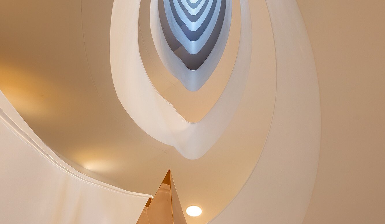 apartamento em prédio com 3 Zimmern | 70046 | Beeindruckendes Treppenauge