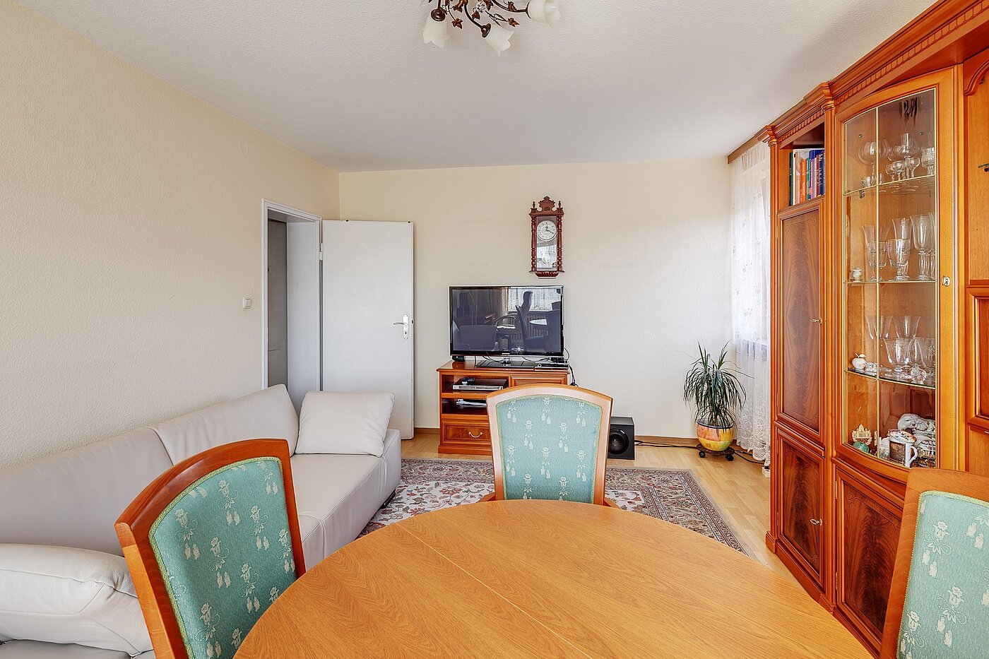 Plat met 2 Kamers | München-Sendling-Westpark | 2003ML10 | ...mit Essecke und...