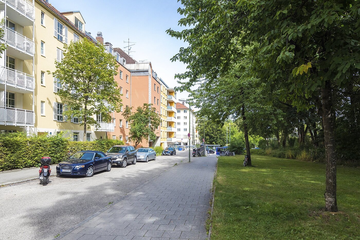 Ploché s 1 Pokoj | München-Sendling-Westpark | 2008ML1 | Andechser Straße
