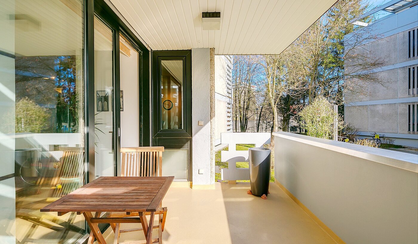 Ploché s 2 Izby | München-Schwabing | 2004ML1 | Schöner Südbalkon