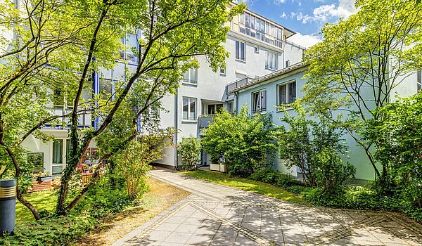 Plat cu 2 Camere | München-Neuhausen | 70440 | Außenansicht