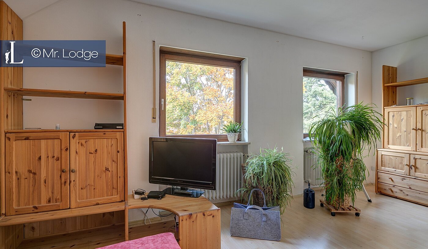 Yarı müstakil ev ile 7 Odalar | Gröbenzell | 1709ML6 | Einliegerwohnung