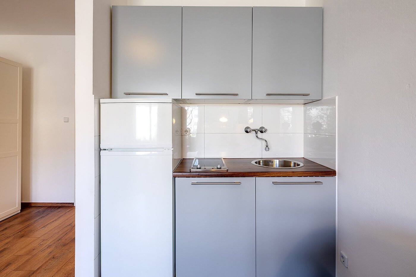 Плоский з 3 Кімнати | München-Nymphenburg | 2001ML8 | mit neuer Küchenzeile