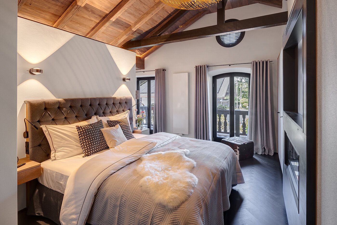 특수 속성 와 함께 15 객실 | Bad Wiessee | 701592 | Chalet I Master Bedroom