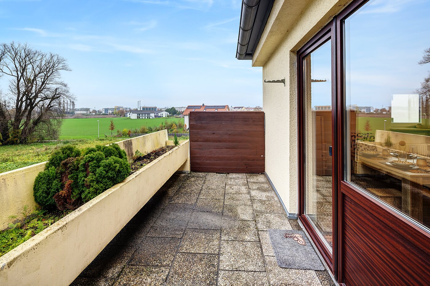 Ploché s 1 Izba | Karlsfeld | 70460 | Balkon