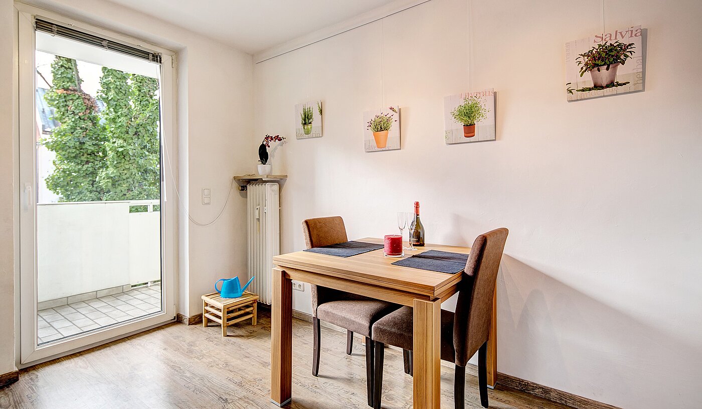 Plat cu 2.5 Camere | München-Maxvorstadt | 702031 | Essplatz