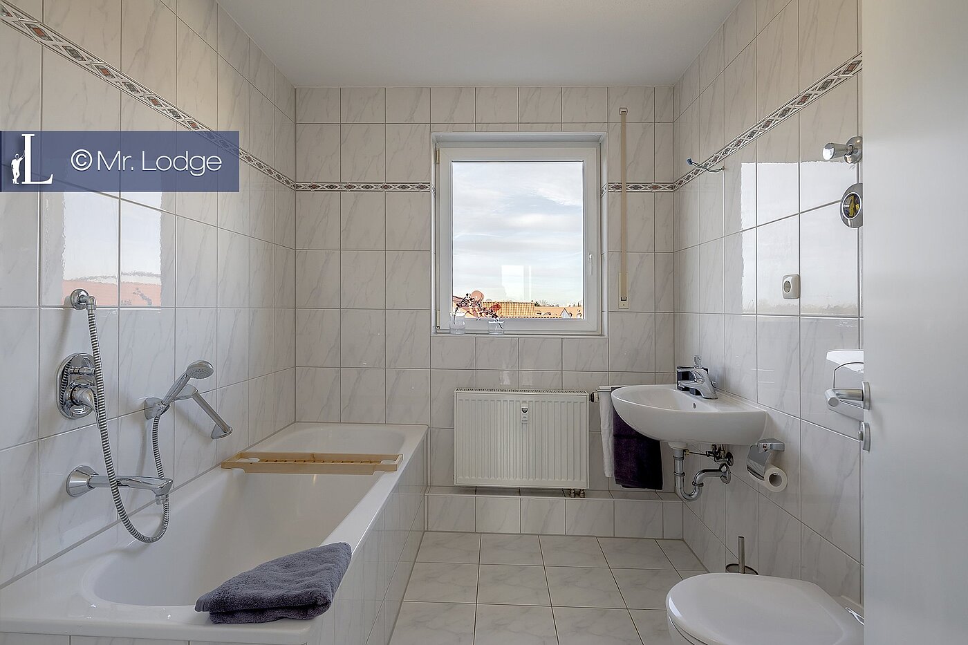 Podkrovný byt s 4 Izby | 1608ML5 | helles Bad